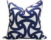 OUTDOOR - Trina Turk Santorini pillow cover in Marine - 20 x 20