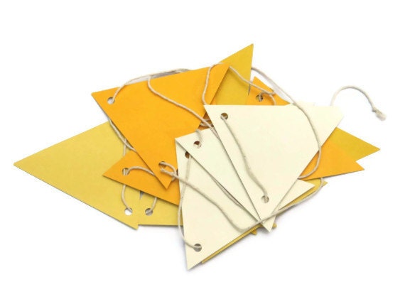 Ombre Bunting Banner, White to Yellow, Paper Wall Decoration, Sunshine Yellow Prop, Unisex Nursery Wall, Modern Home Decor, Party Streamer