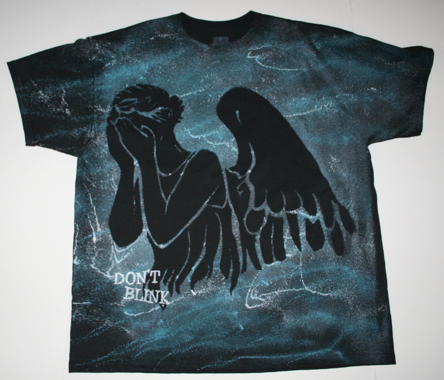 Men's 2XL Doctor Who Weeping Angel Don't Blink Tardis Shirt Size