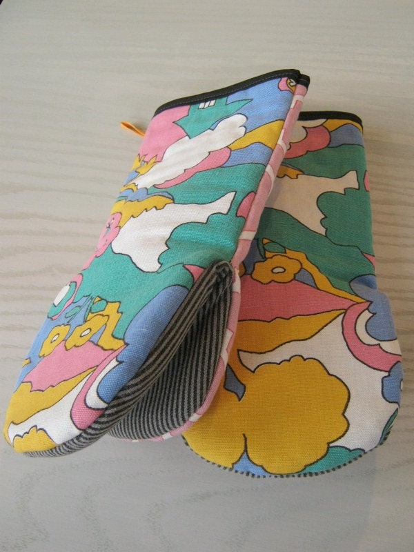 Psychedelic Peter Max inspired fabric Oven Mitts
