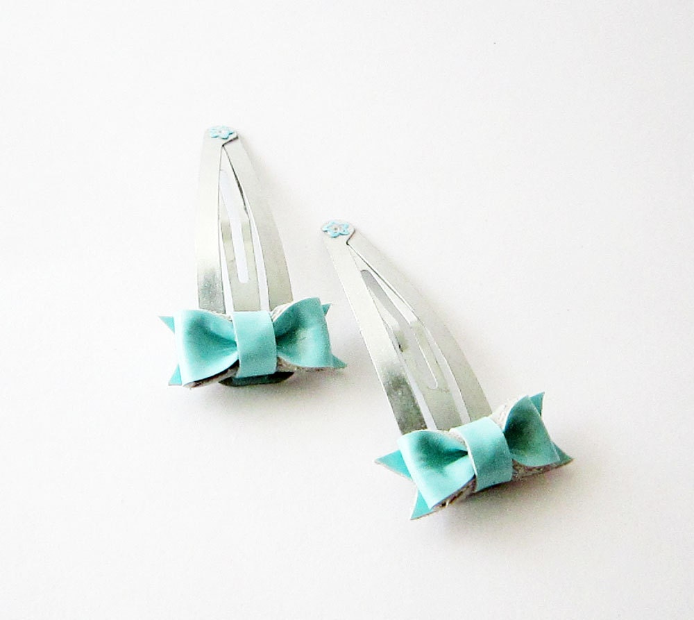 Mint blue bow snap clip, baby blue bow hair clip, tiffany blue leather hair clip, light blue leather bow, something blue, wedding hair clip