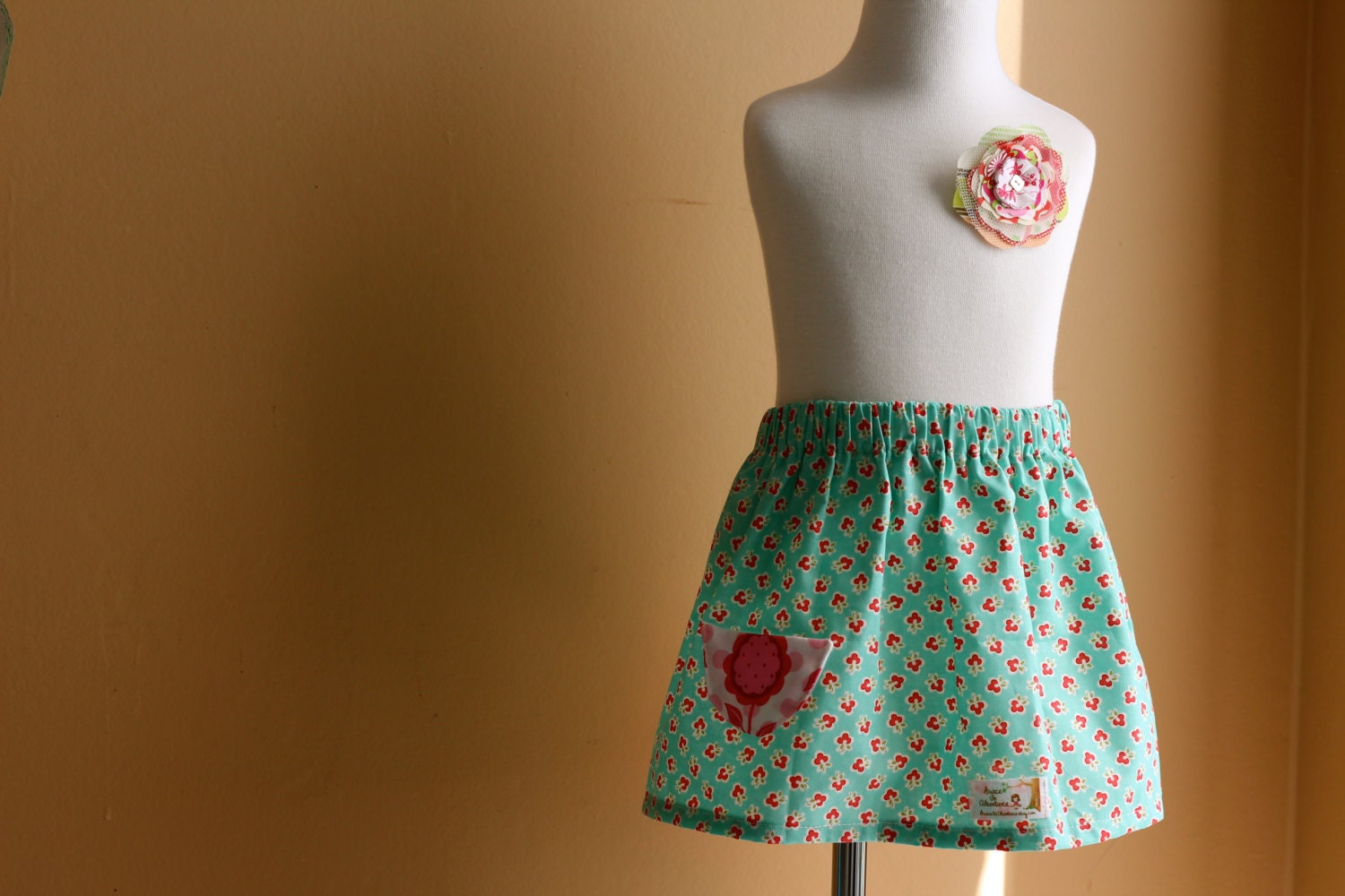 Little Girls  Skirt   turquoise and red floral with pocket    6-12 mo,12-18 mo,2T,3T,4T,5T