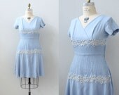 1950s dress / PINTUCKS & APPLIQUE Linen Dress / L 30" Waist
