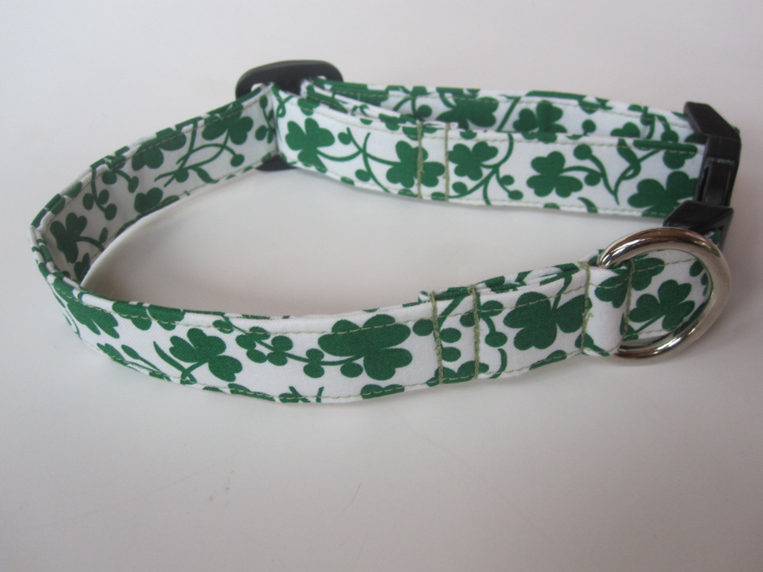 St. Patrick's Day Shamrock Dog Collar size Large