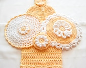 Yellow Daisy Kitchen Set - Crochet Cotton Hanging Towel - Daisy Pot Holder - Lace Washcloth - Daisy Reversible Dish Scrubbie