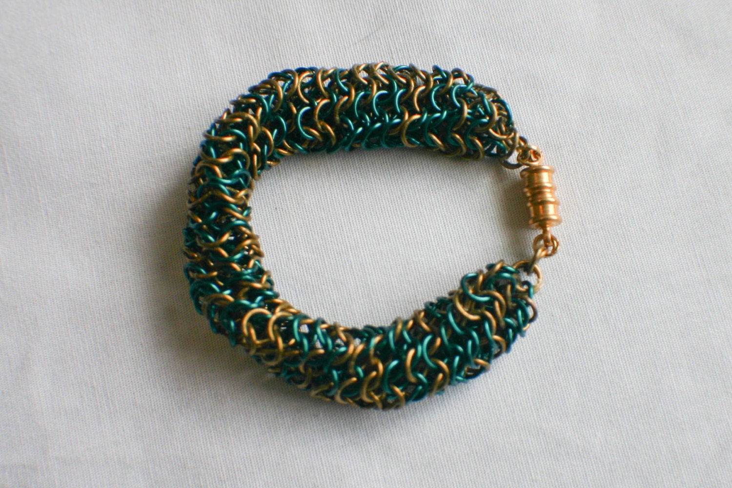 Chainmail Tube Bracelet in Green and Bronze
