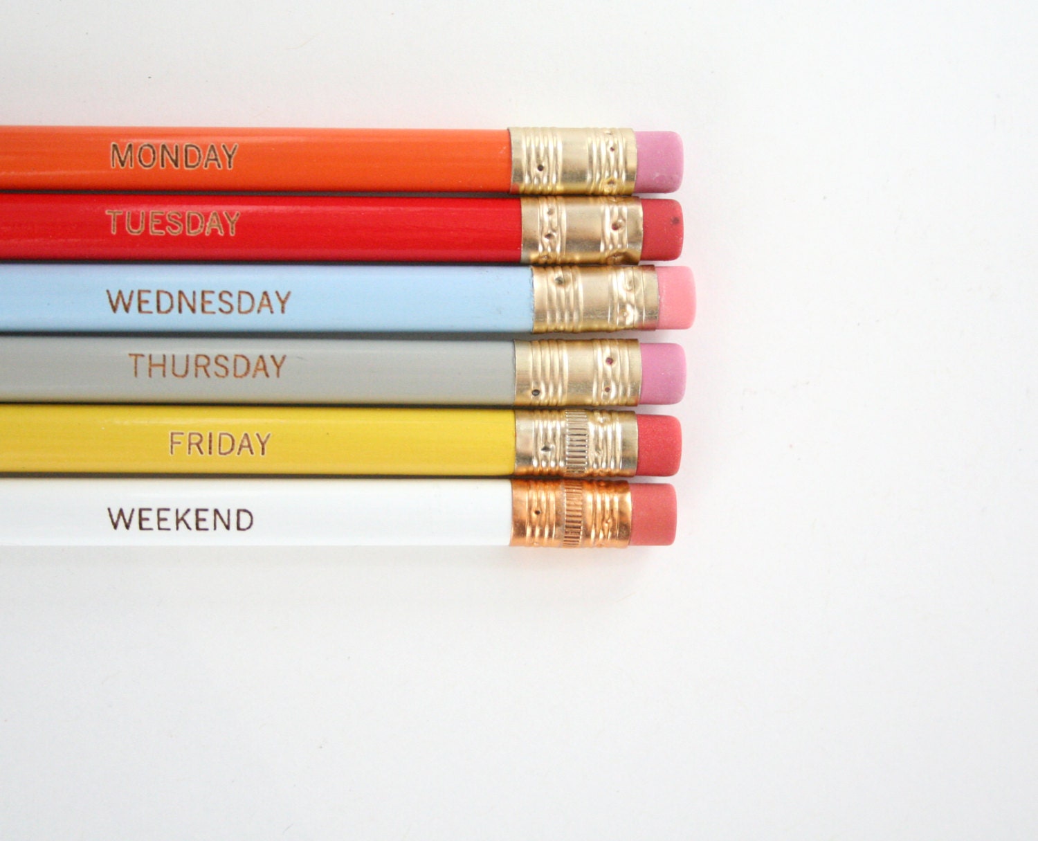 days of the week pencil set of 6. multicolor rainbow.