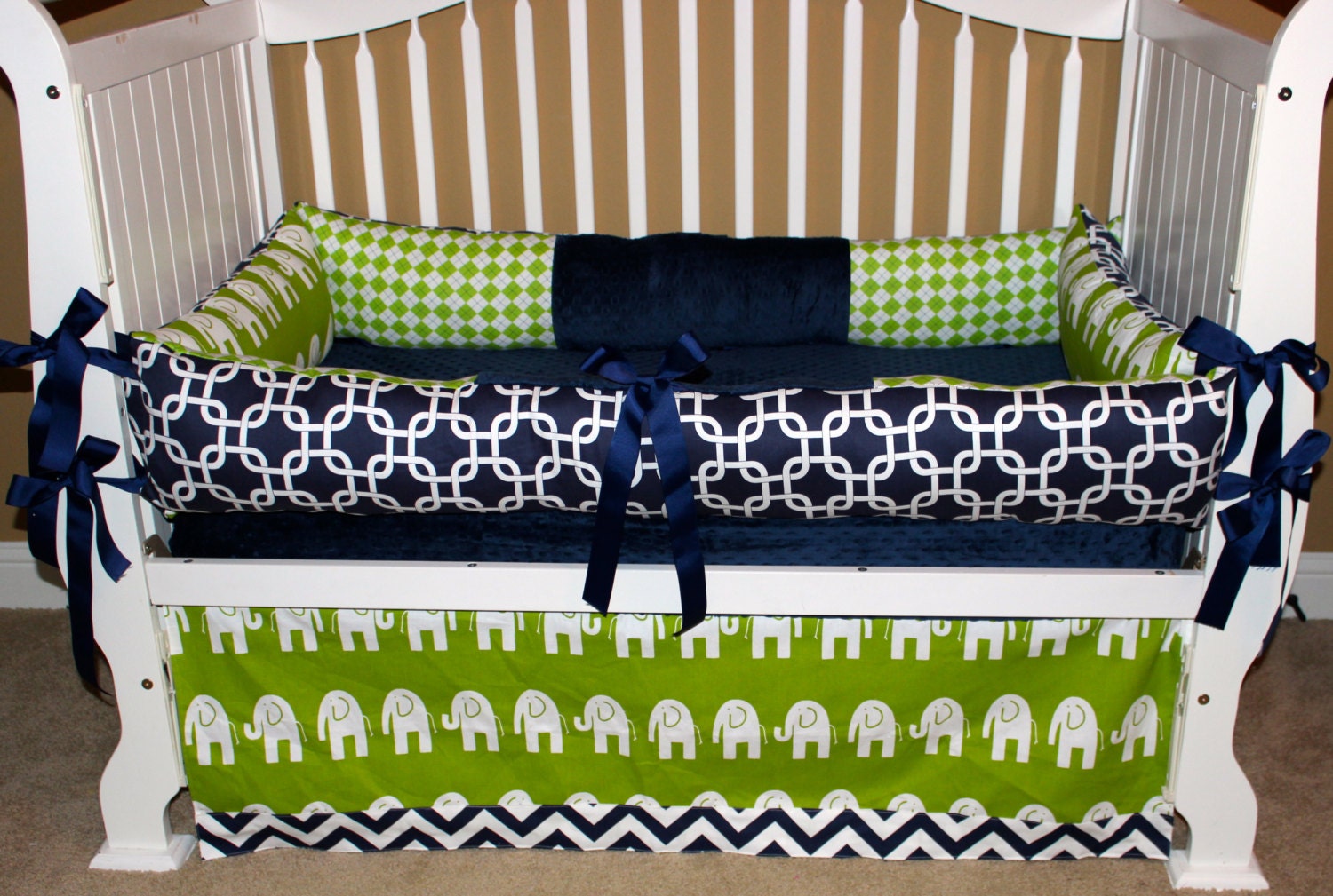 CUSTOM BABY BEDDING-Holden