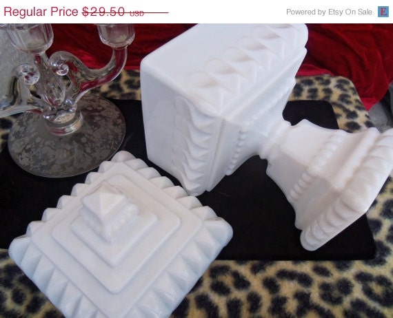 Vintage Milk Glass Heavy Ornate Dish Hollywood Regency Mad Men Mod Mid Century Modern Home Decor 1950's Collectible