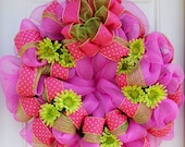 Pink Polka Dot Gerber Daisy Mesh Wreath