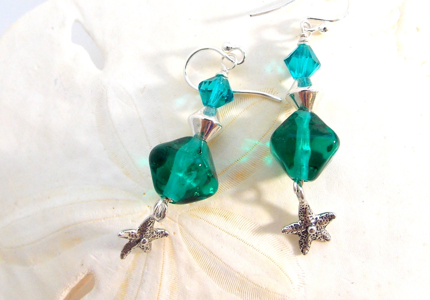 Emerald Green Dangle Earrings Starfish Seastar Beach Jewelry