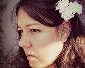 White Flower Hair Pins. White Ivory, Woodland Inspired. Spring. Bridal. Weddings. Bridal Flower Hair Clips. Hair Accessories, Floral