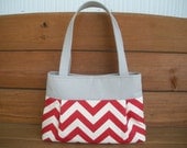 Fabric Handbag Purse Tote Bag Small Pleated Bag with Red and Off White Chevron print / Made ot Order