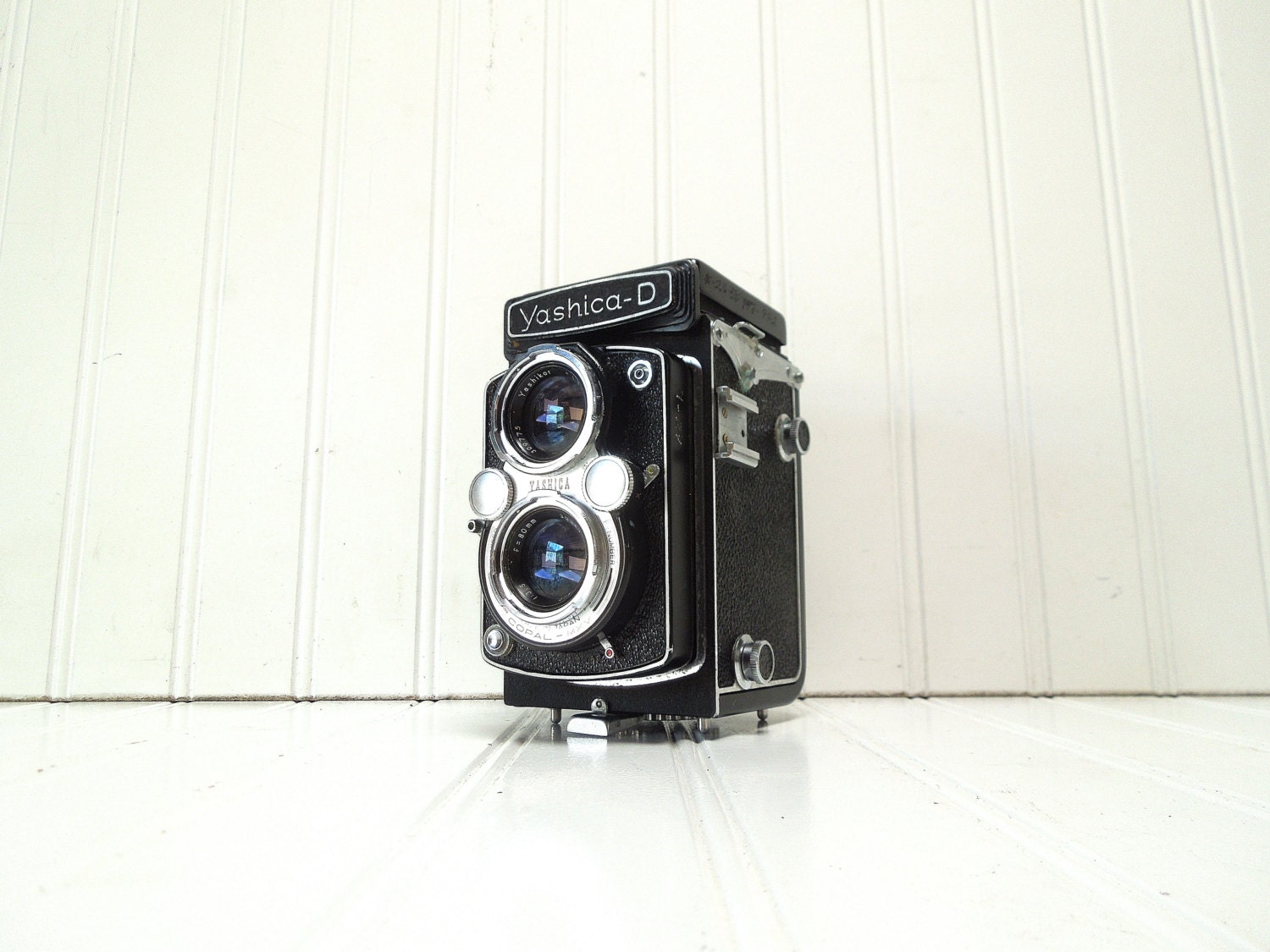 SALE Vintage Camera Yashica D TLR Medium Format Twin Lens Reflex Camera