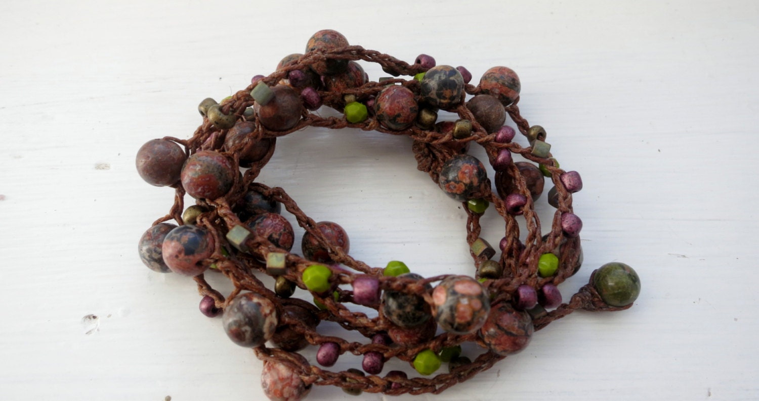 Rosette Stone: Versatile crocheted necklace / bracelet / belt / headband