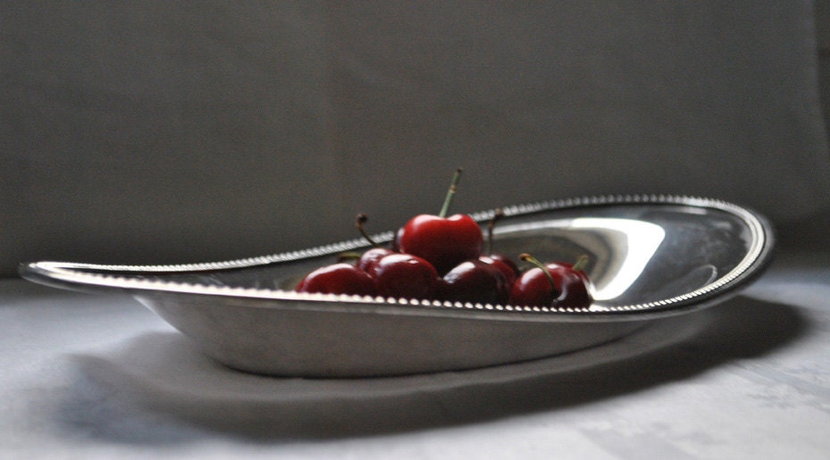 1930s Modern Silver Co. Vintage Silverplate Tray, collectible silver, Cottage chic, serving dish, vintage home decor, classic tray