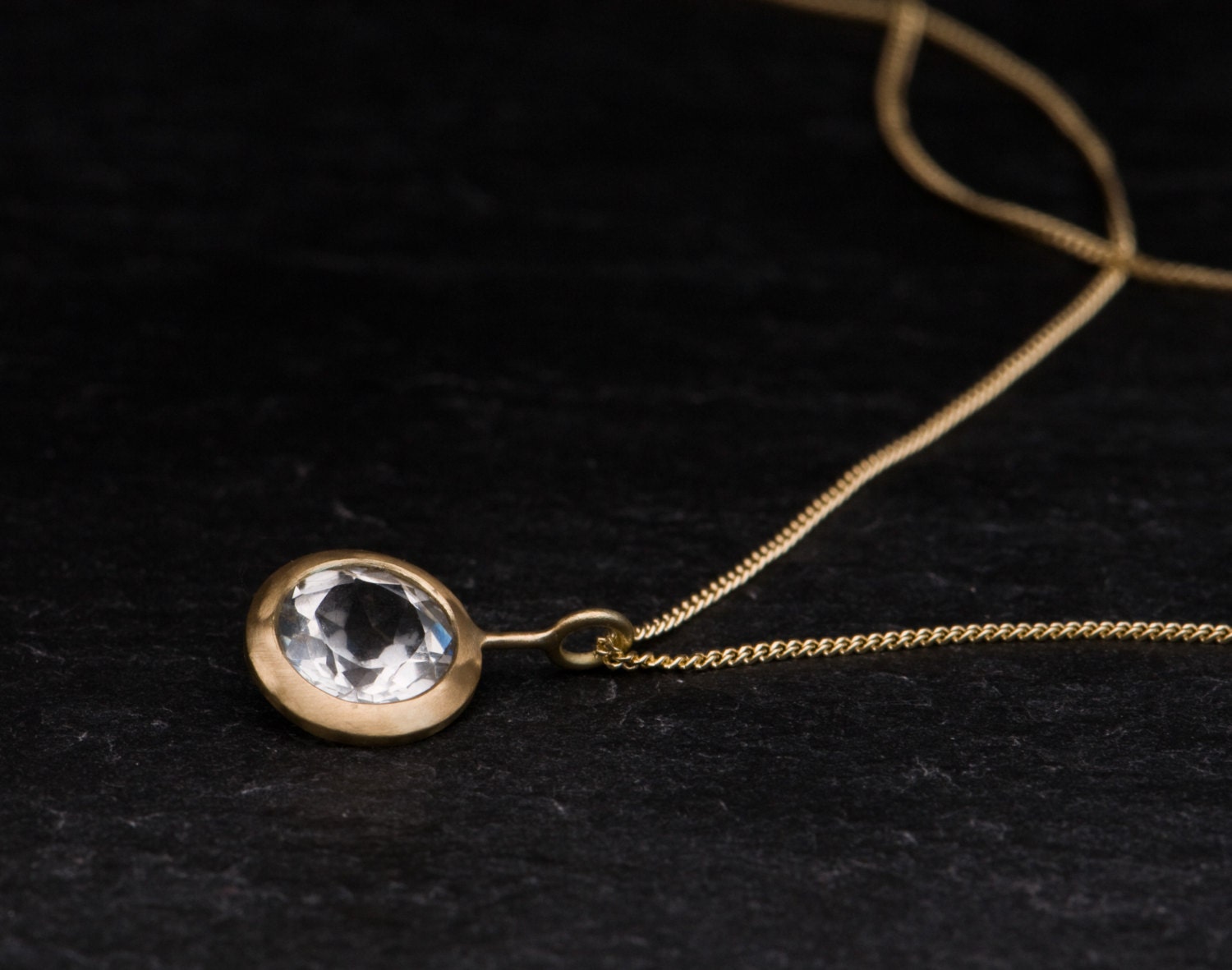 White Topaz pendant - 18ct Yellow Gold Lollipop Pendant on an 18ct Necklace