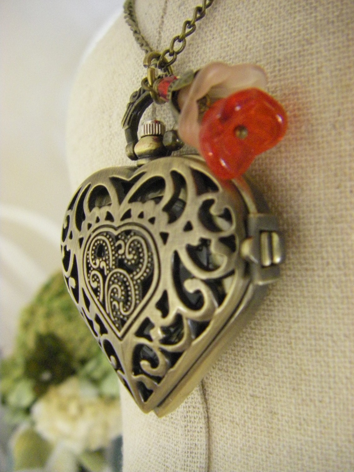 Victorian Heart Pocket Watch Necklace clock really works valentine gift