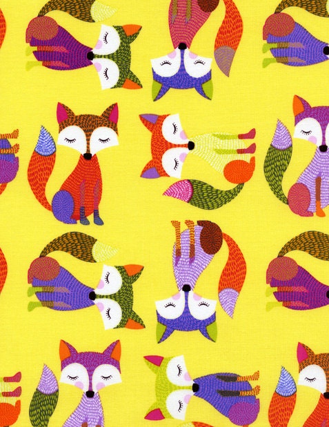 Timeless Treasures - Foxes on Yellow