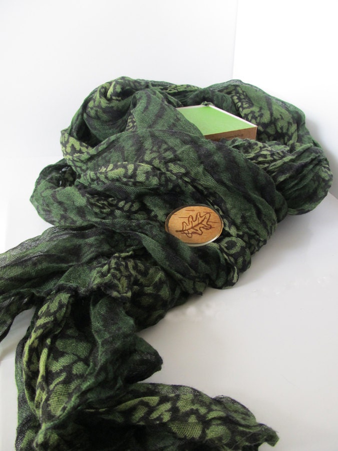 Oak Leaf Brooch, Birch Bark, Scarf Pin