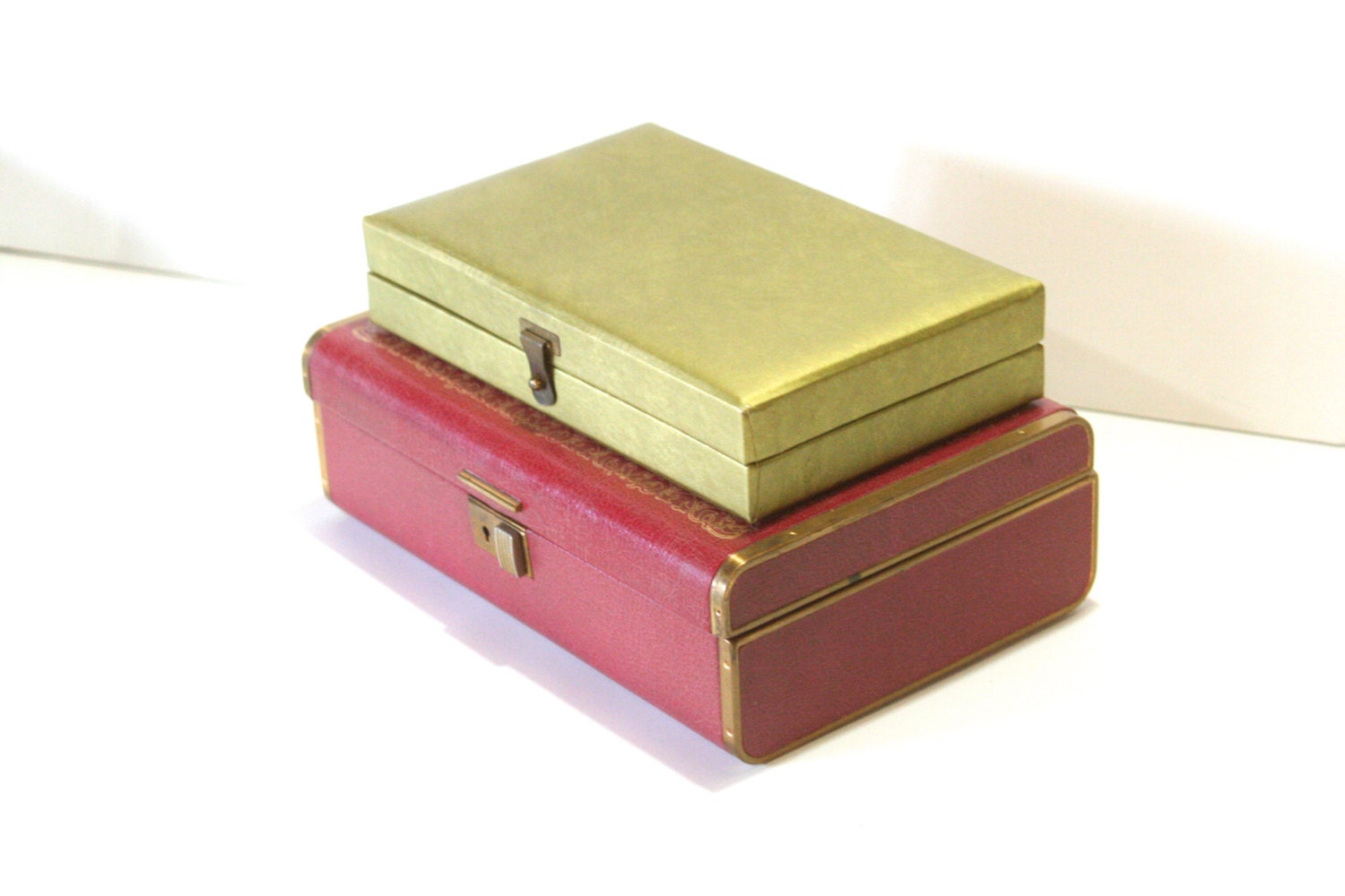 Vintage Ladies Jewelry Box by Farrington Rouge Raspberry Fuchsia