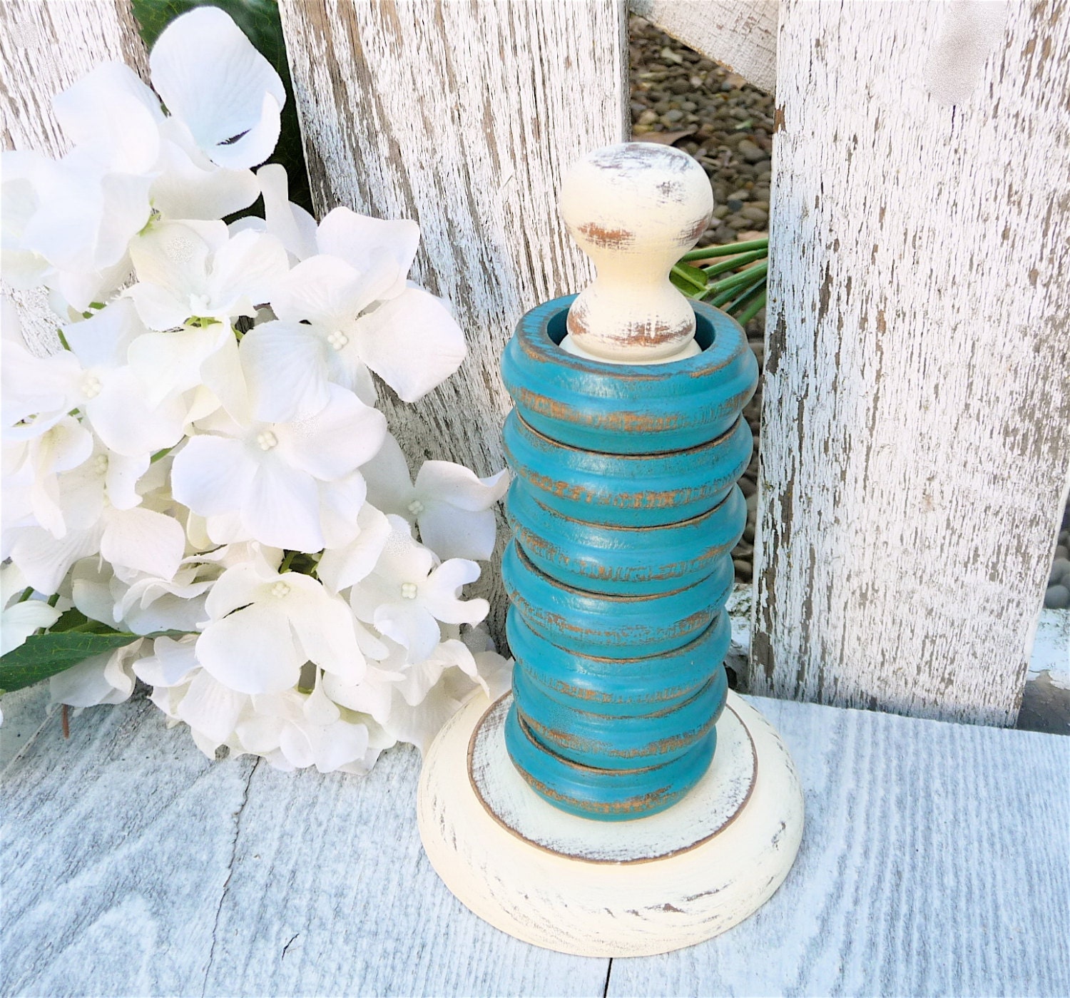SHABBY CHIC Teal and White Napkin Rings and Holder
