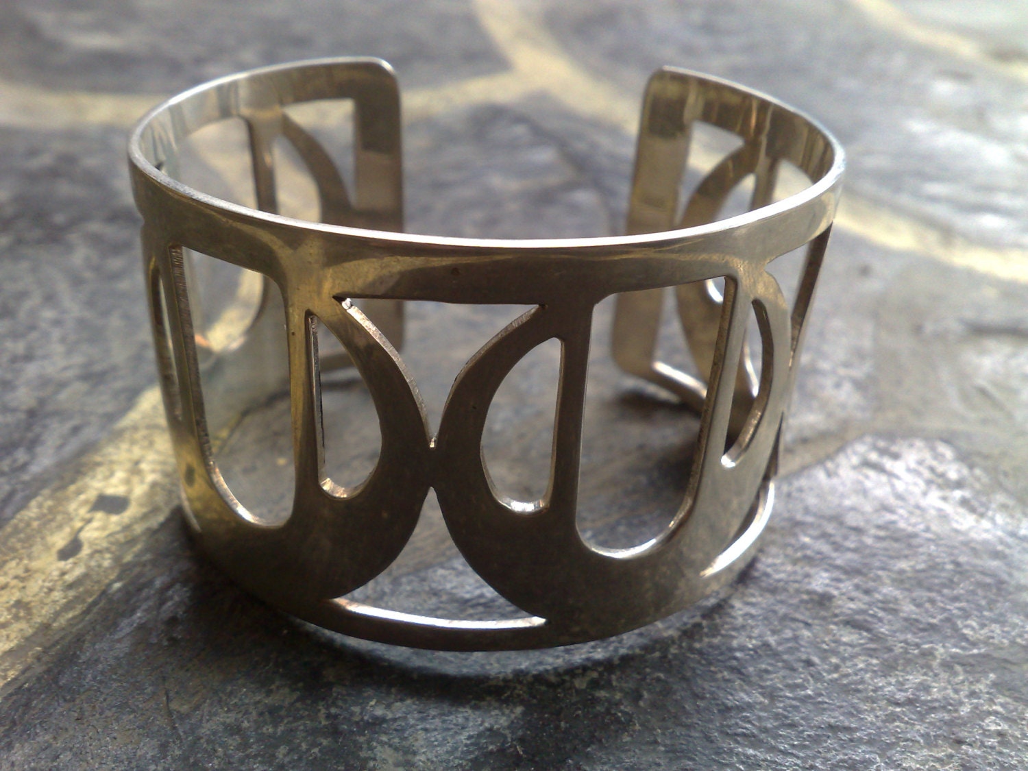 CUFF07 - 925 Sterling Silver Cuff with Front Garden Gate