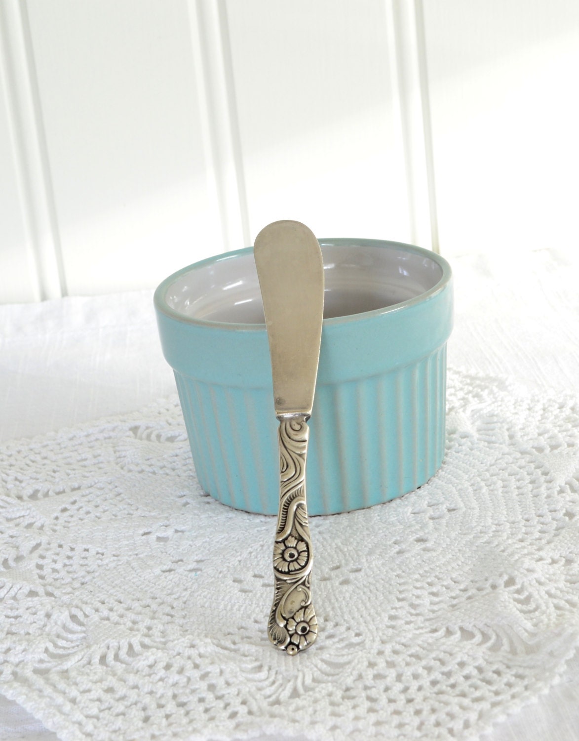 Butter spreader pate knife vintage Swedish silver plate ornate handle