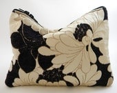 Betty Statement Clutch