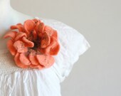 Felted flower brooch - coral peach flower pin - flower hair clip
