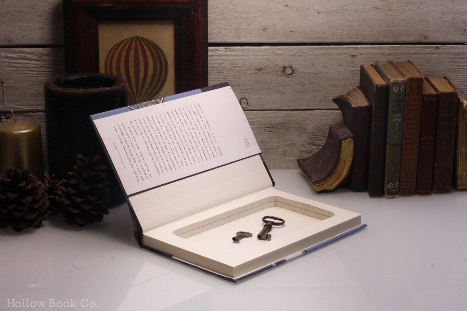 Hollow Book Safe - A Moveable Feast (ERNEST HEMINGWAY)