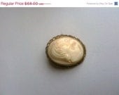 Hand Carved Angel Skin Coral Cameo 12K GF Brooch 1950s Vintage Jewelry