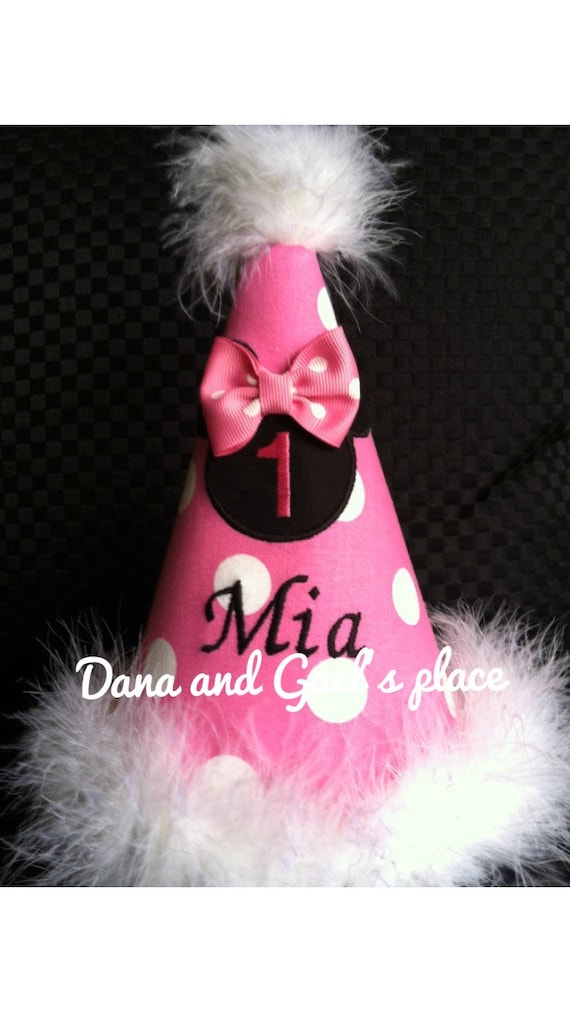 Beautiful minnie mouse birthday hat personalize (available pink and red)