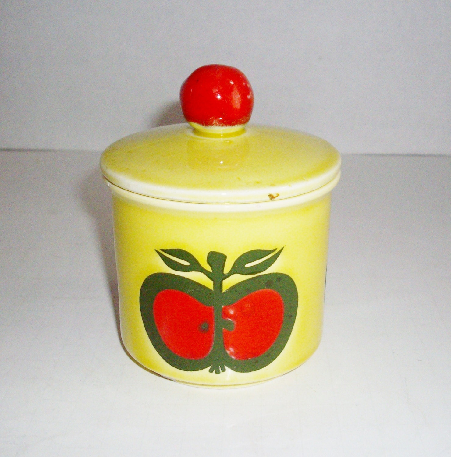 Vintage Jar Apple Design Retro Yellow Ceramic Japan Covered Jar