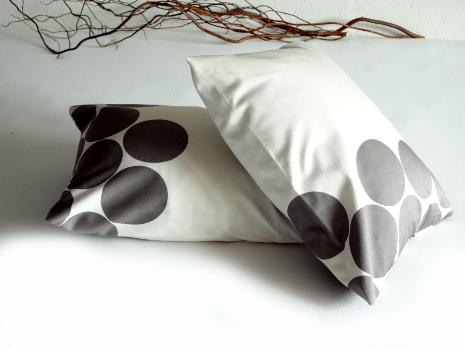 Cushion cover white & grey dots - OOAK - decorative pillow