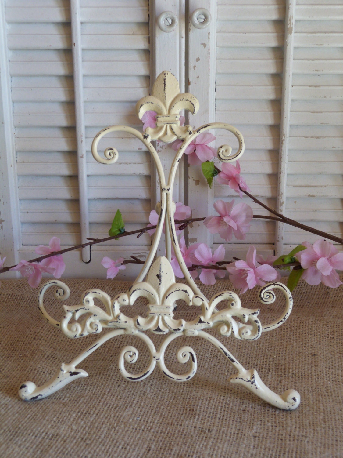 Ivory Iron Easel, Picture Book Stand, Fleur De Lis Easel, Ipad Stand, Tablet Stand, Bible Stand, Cottage Chic, Cookbook Holder