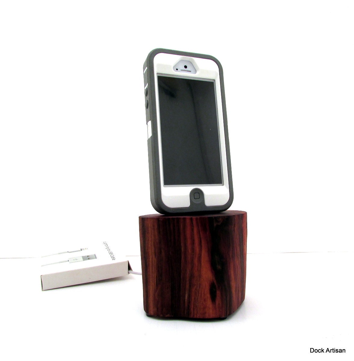 iPhone 5 Dock in Mazanita Wood
