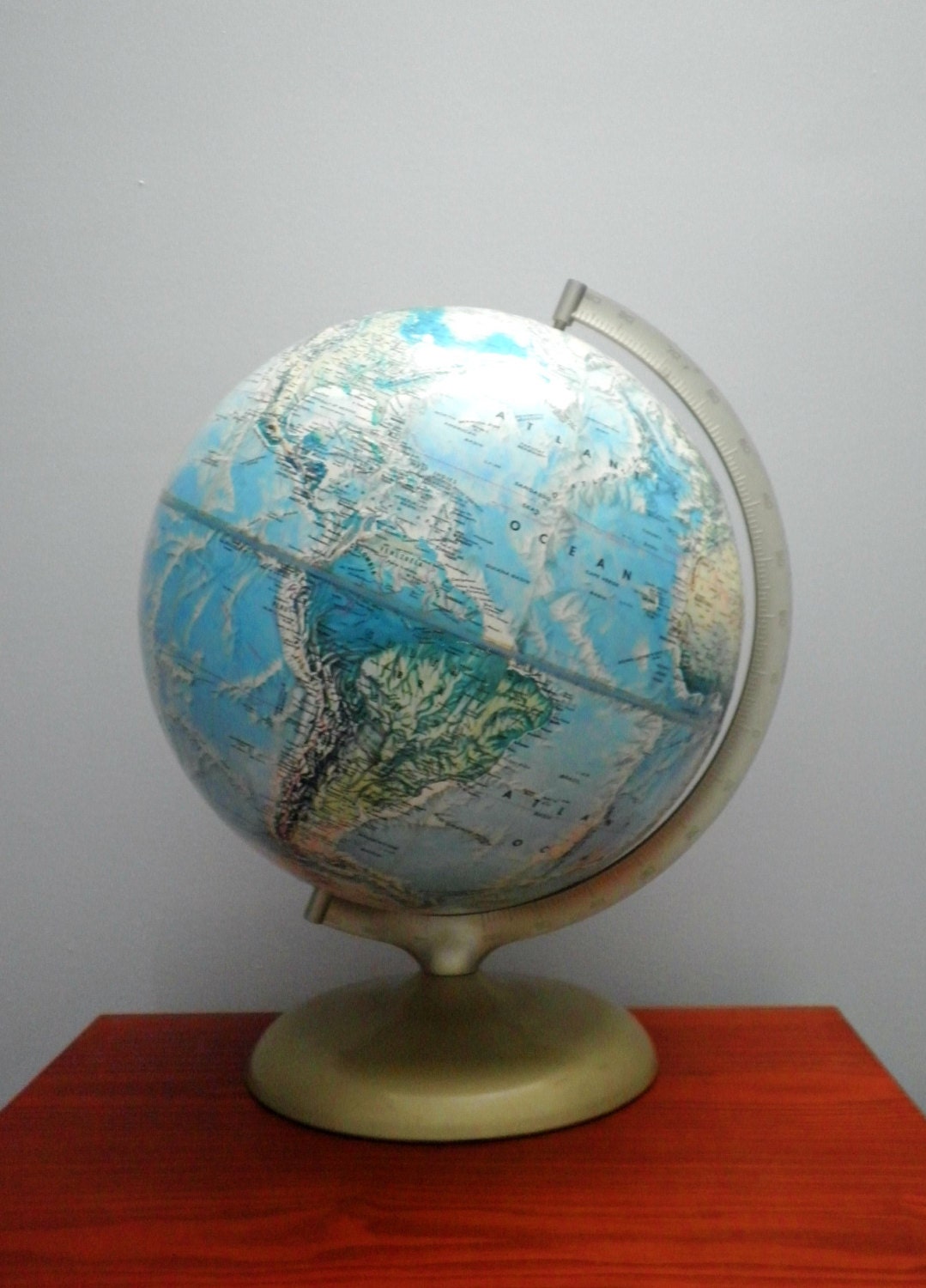 Vintage Rand McNally World Portrait Globe from the early 1980's Classic Classroom
