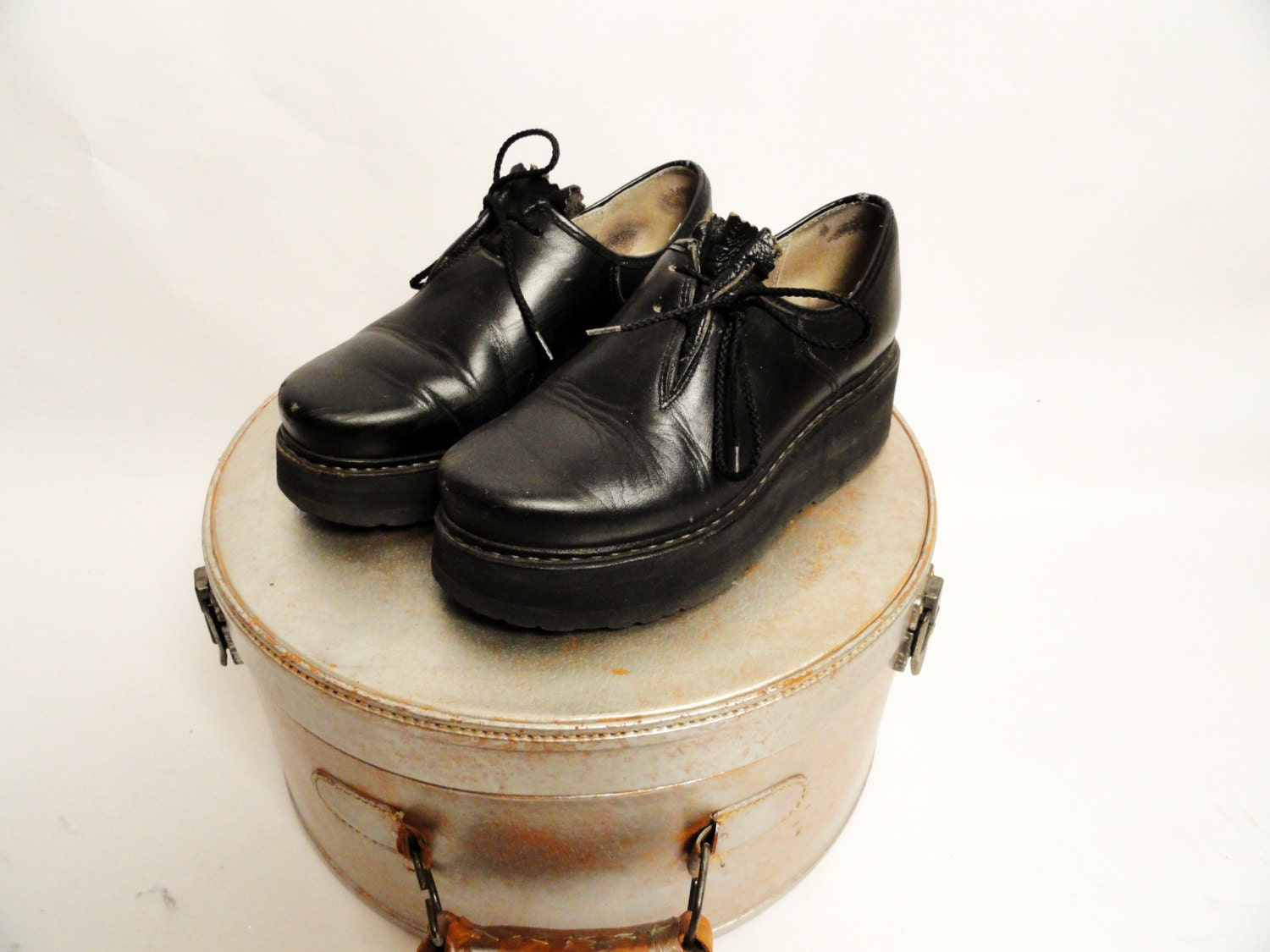 vintage 70s Creeper - esque black platforms - ties on the side - better than creepers -size 37 - 7 1/2 US womens