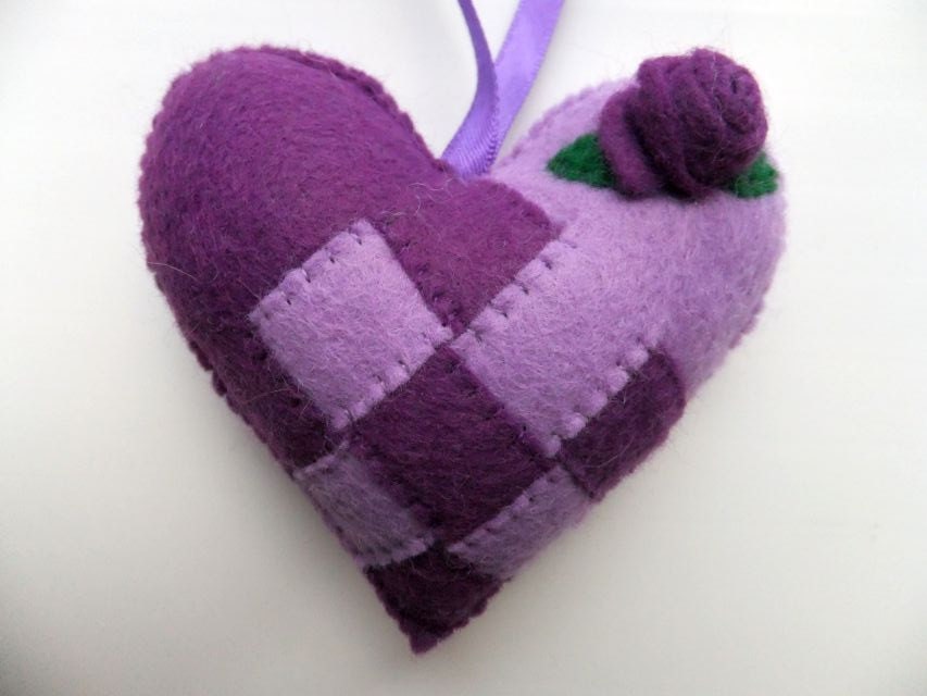 Felt Christmas Scandinavian Love Heart Swedish Norwegian Danish Check Valentines Wedding hanging ornament decoration Purple Pastel Lilac
