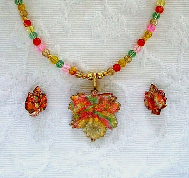 Unique OOAK Vintage Leaf Pendant Necklace and Earrings, Hand Beaded, with Detachable Brooch Pendant