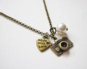 photography necklace, camera necklace, heart jewelry, photographer gift, camera jewelry, photography jewelry, heart charm, travel vacation