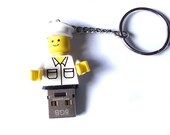 8GB Vintage LEGO Man turn...