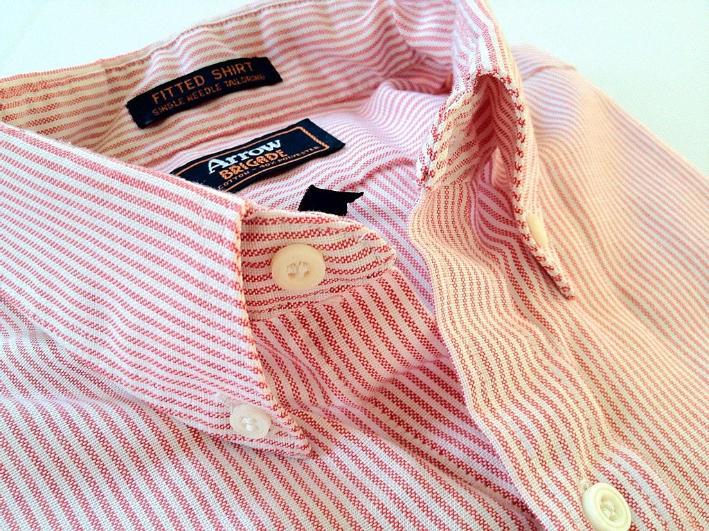 Vintage Men's Durable Press Arrow Brigade Fitted Red & White University Stripe Oxford Cloth Button-Down Shirt -- 15-34/35
