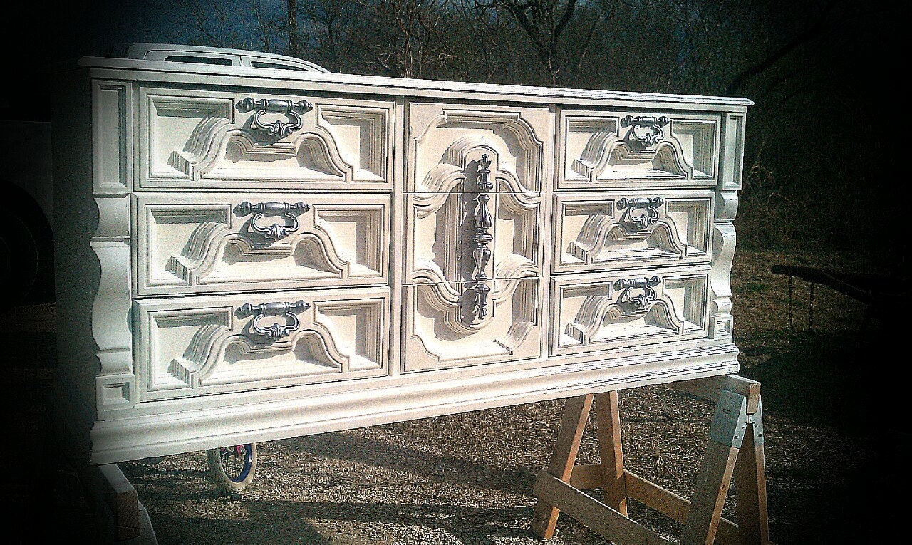 SOLD Vintage 9-Drawer Dresser with Mirror Hollywood Regency