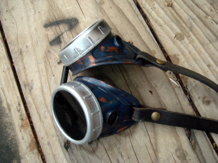 Goggles steampunk pilot chipped blue and rusty silver