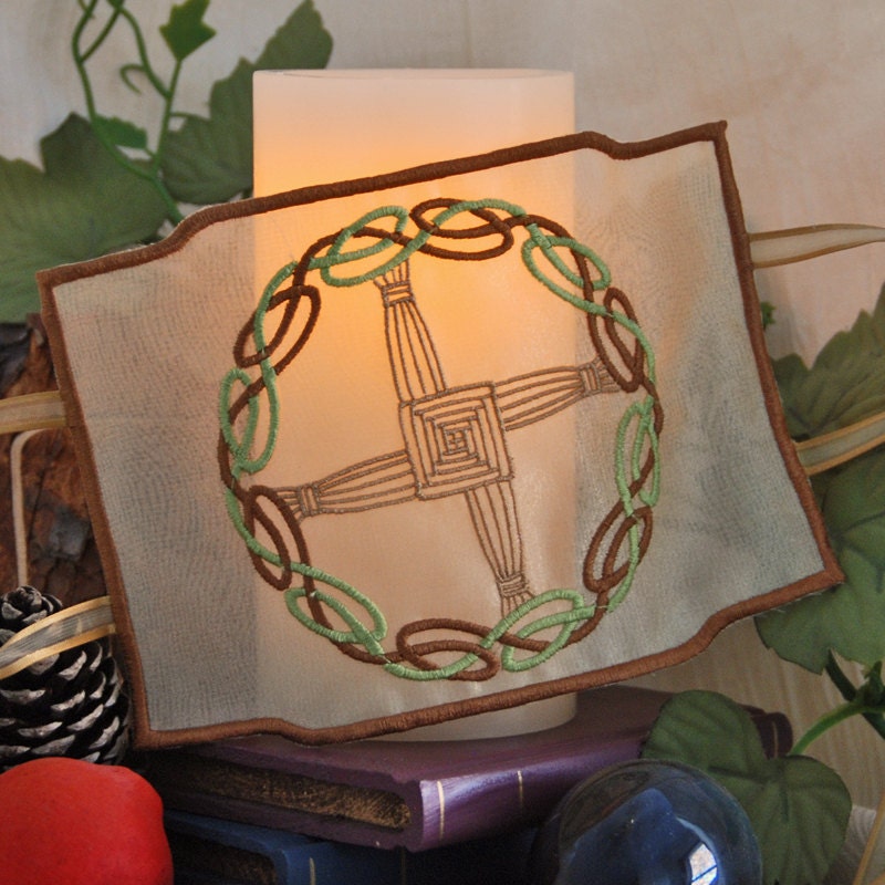 Celtic Knot Brigid's Cross Flameless Candle Wrap