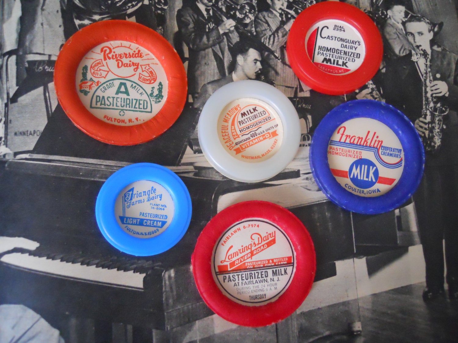Retro Kitsch Vintage Milk Bottle Caps Collectible Lot No.201