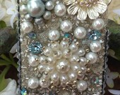 Sensational Silver and Pearl iPhone 4/4S Case