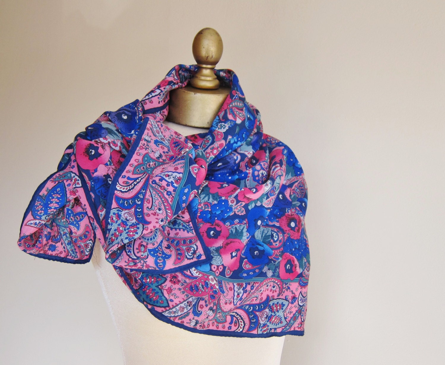 1980s / silk scarf / floral / Bloomsbury for Tie Rack / square / paisley